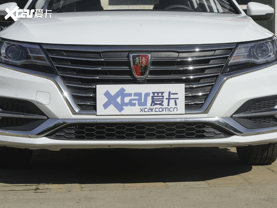2020款荣威i6 PLUS 1.6L CVT 4G互联荣耀豪华版