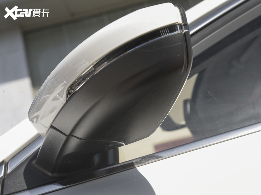 2020si6 PLUS 1.6L CVT 4GsҫA