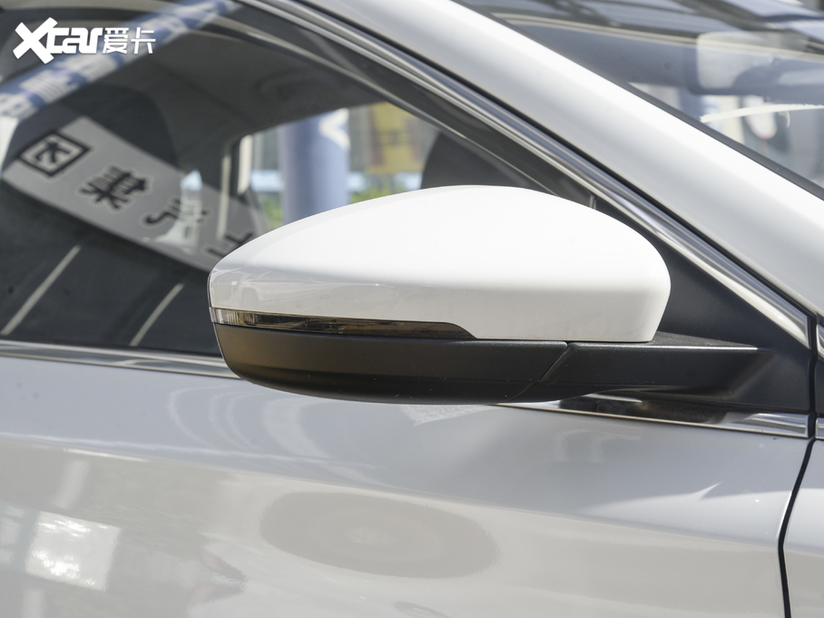 2020si6 PLUS 1.6L CVT 4GsҫA