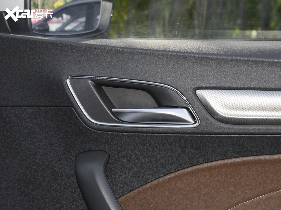 2020si6 PLUS 1.6L CVT 4GsҫA