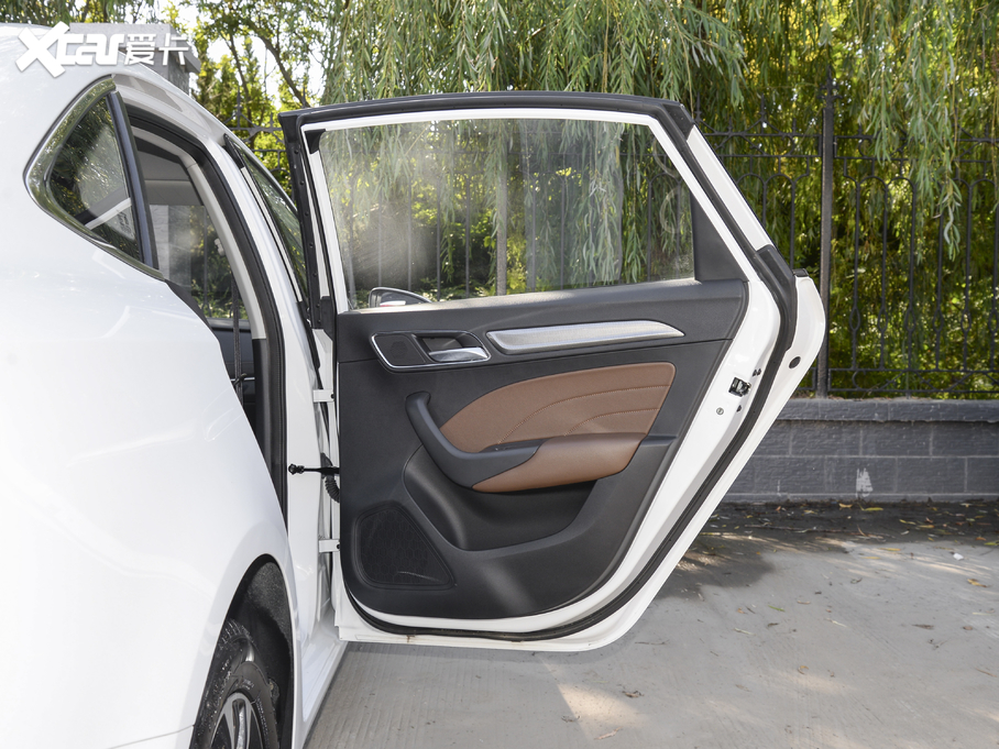 2020si6 PLUS 1.6L CVT 4GsҫA