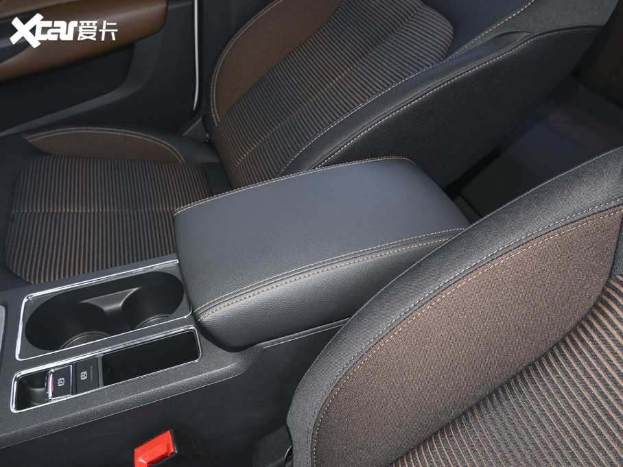 2020si6 PLUS 1.6L CVT 4GsҫA