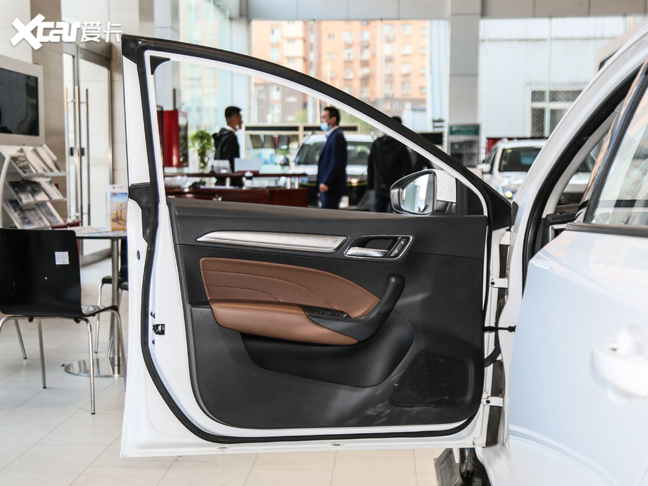 2020si6 PLUS 1.6L ք4GsҫA