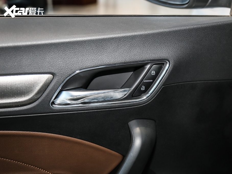 2020si6 PLUS 1.6L ք4GsҫA