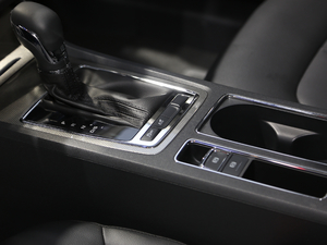 2020PLUS 1.6L CVT 4Gsҫ п؅^