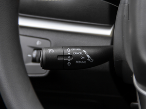 2020款PLUS 1.6L 手动4G互联荣耀旗舰版 中控区