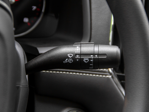 2020款PLUS 1.6L 手动4G互联荣耀旗舰版 中控区