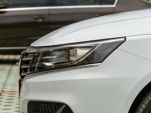 2020PLUS 1.6L CVT 4GsҫŞ ^