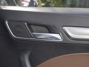 2020PLUS 1.6L CVT 4G(lin)sҫA g