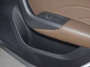 2020PLUS 1.6L CVT 4G(lin)sҫA g