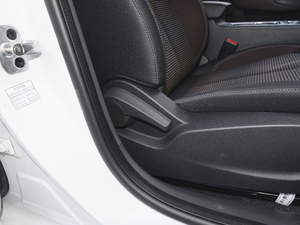 2020PLUS 1.6L CVT 4G(lin)sҫA g