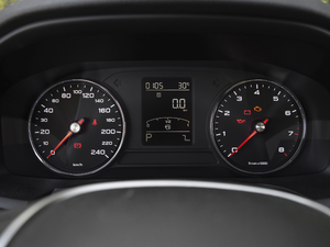 2020款PLUS 1.6L CVT 4G互联荣耀豪华版 仪表