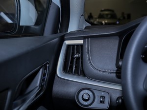 2020PLUS 20T 4GsҫŞ п؅^