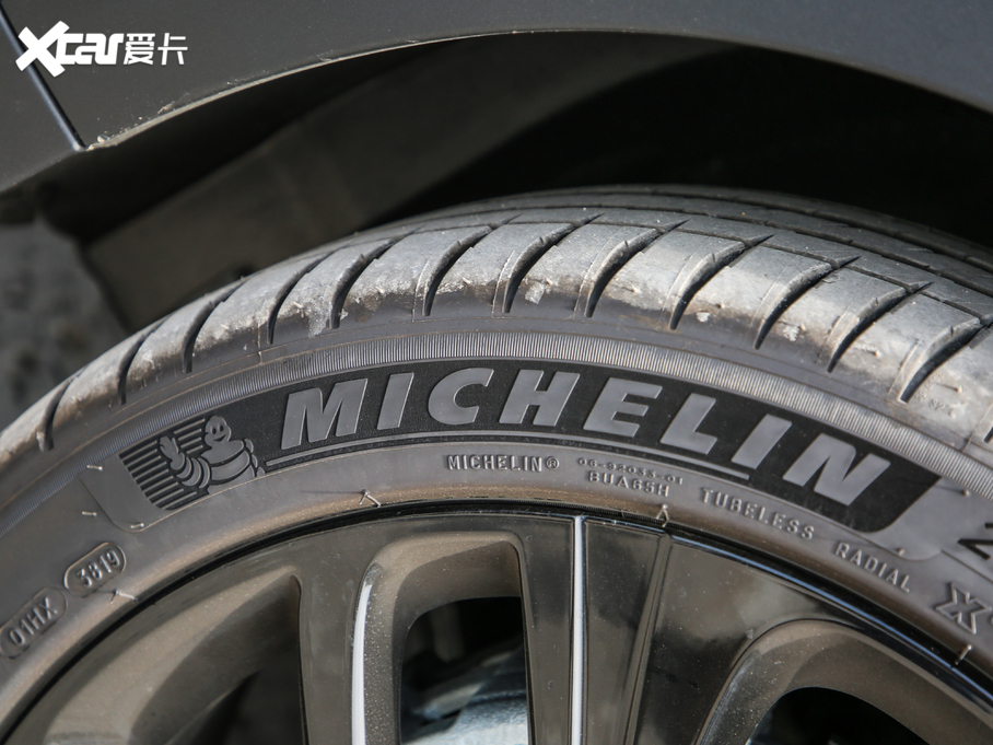 2020sRX5 PLUS 300TGI ԄAlis