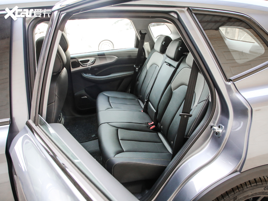 2020sRX5 PLUS 300TGI ԄAlis