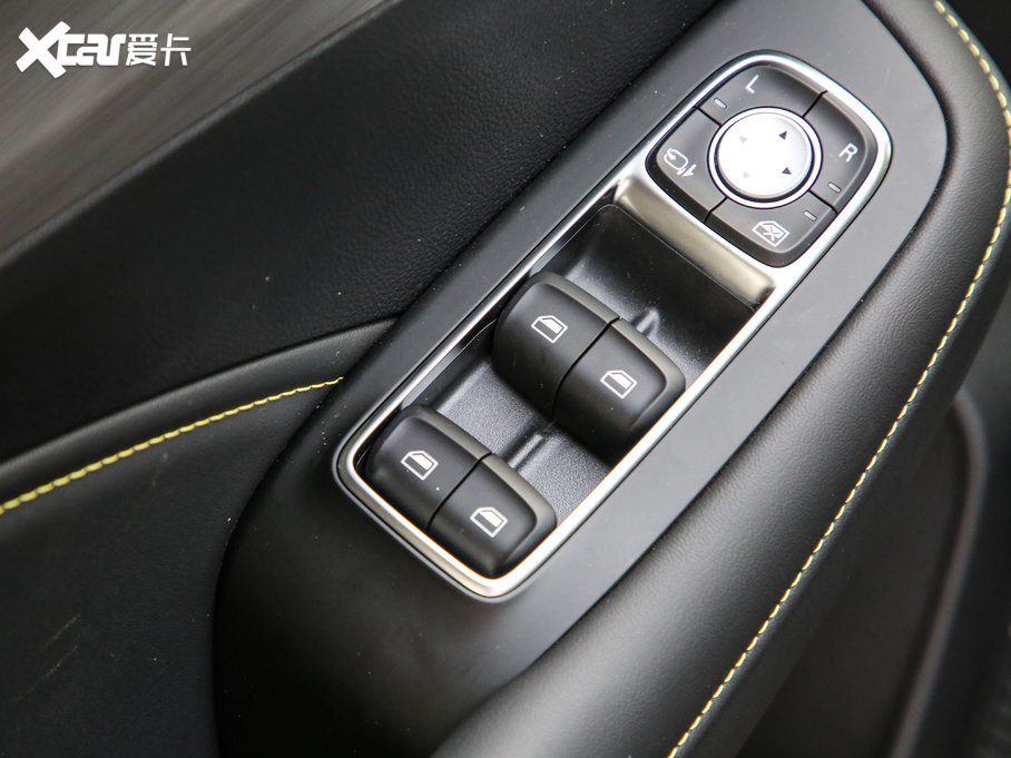 2020sRX5 PLUS 300TGI ԄAlis