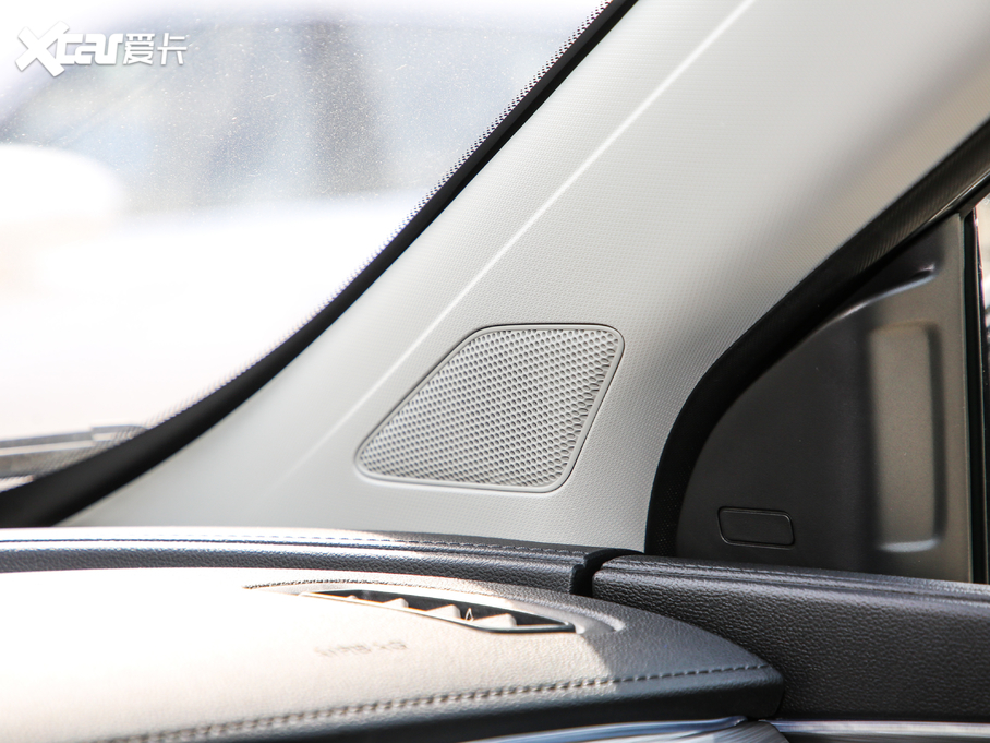 2020sRX5 PLUS 300TGI ԄAlis