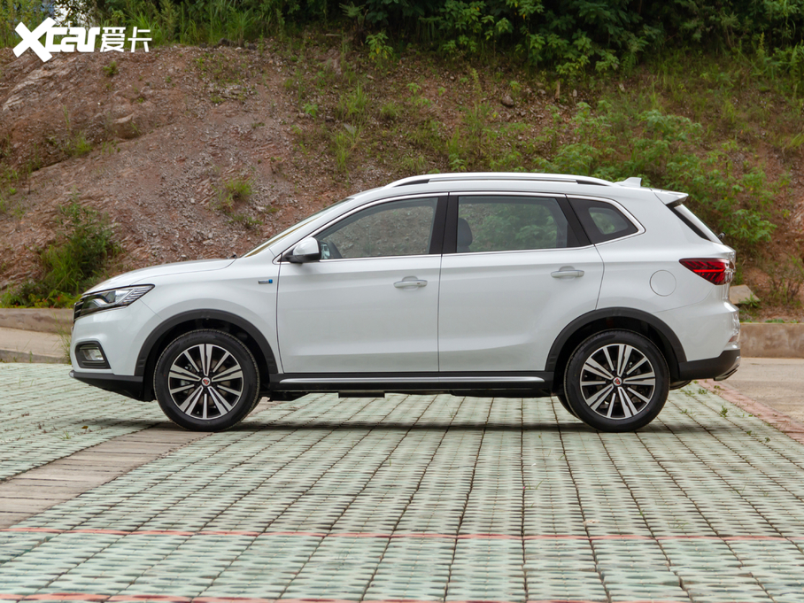 2020��s��RX5 20T �Ԅ�4G�����f��