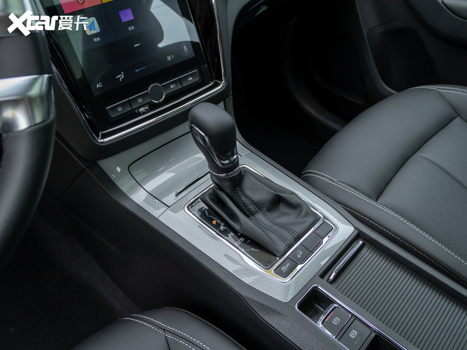 2020��s��RX5 20T �Ԅ�4G�����f��