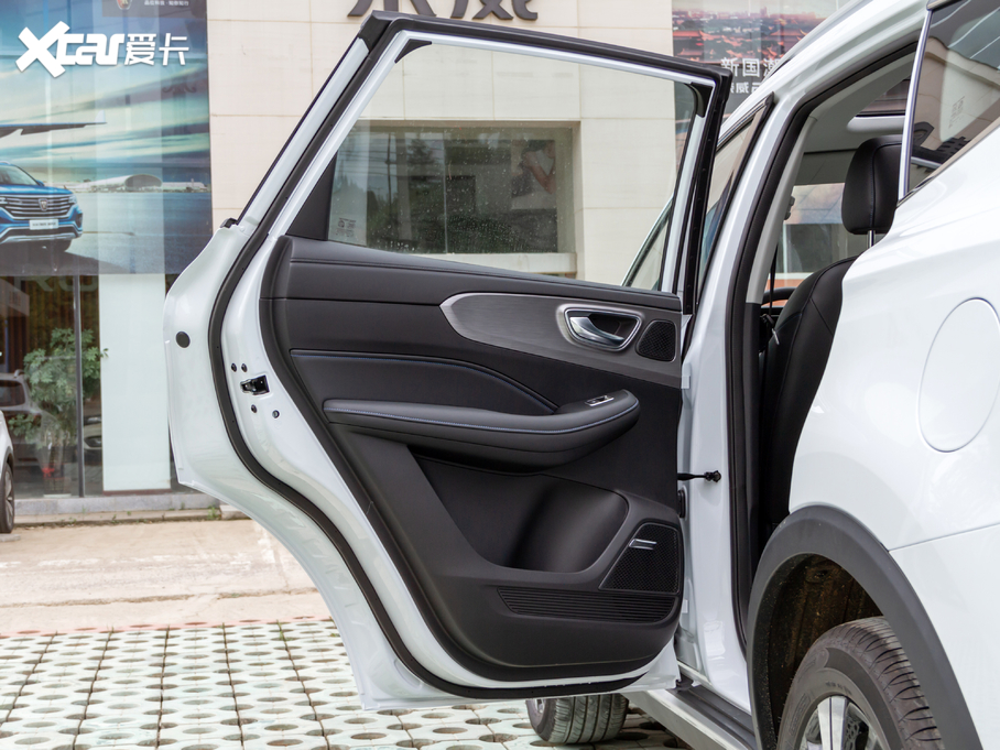 2020sRX5 PLUS 300TGI ԄAliA