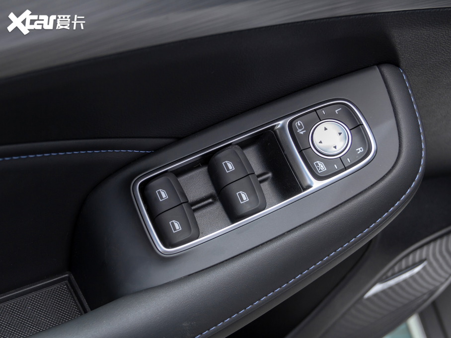 2020sRX5 PLUS 300TGI ԄAliA