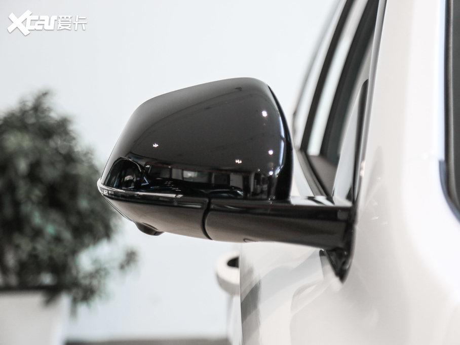 2020sRX5 PLUS 300TGI ԄAlis