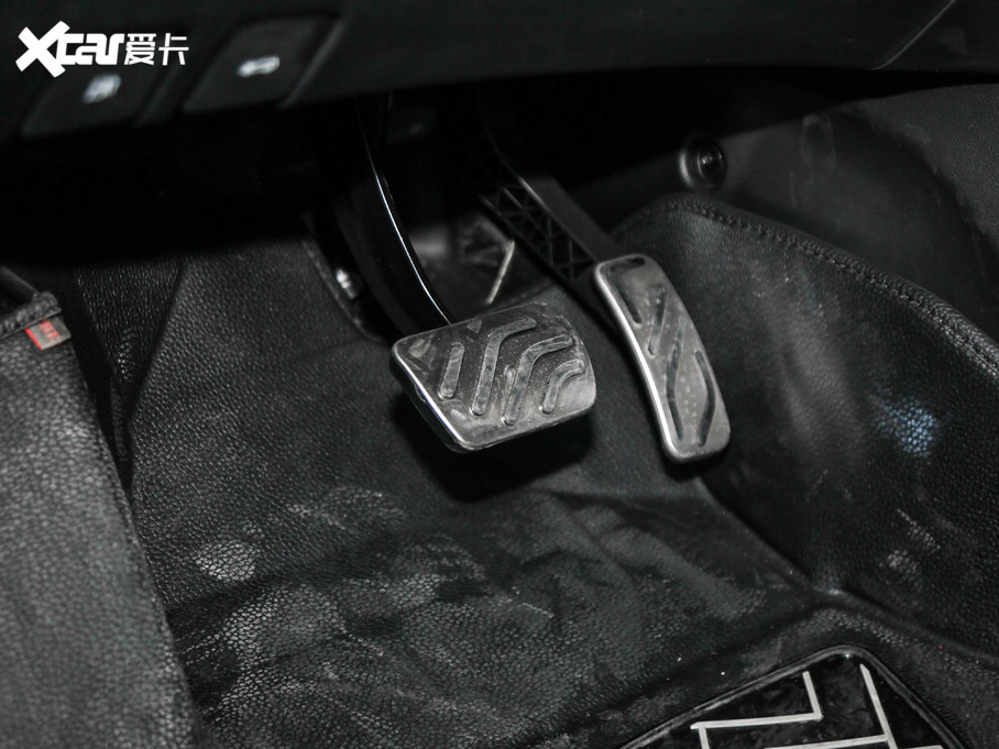 2020sRX5 PLUS 300TGI ԄAlis