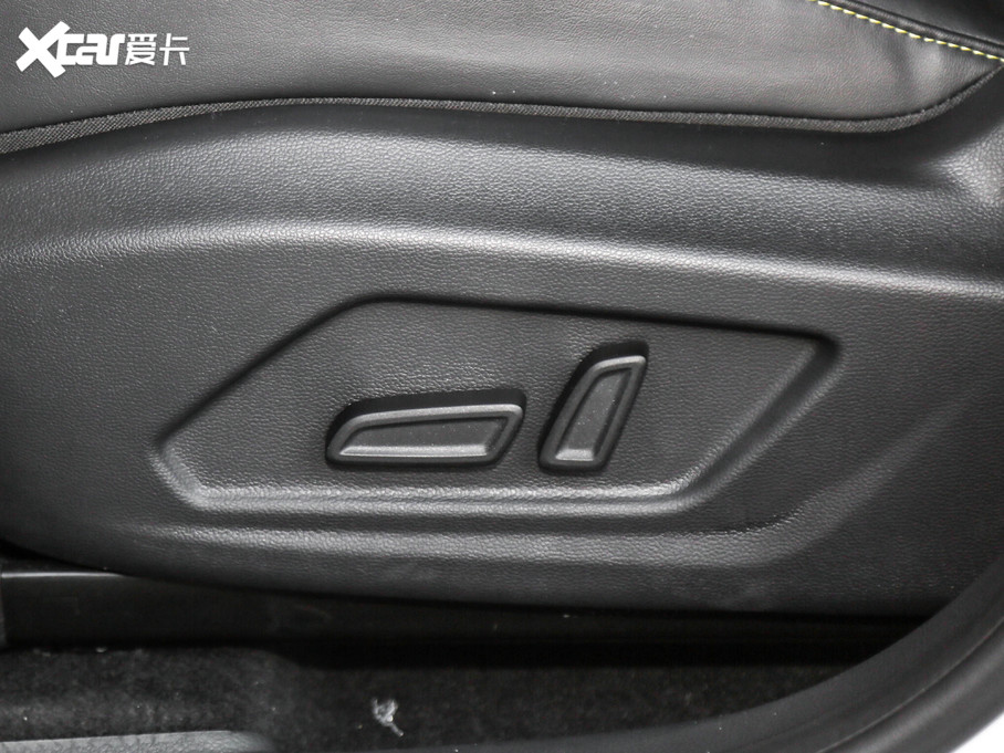 2020sRX5 PLUS 300TGI ԄAlis