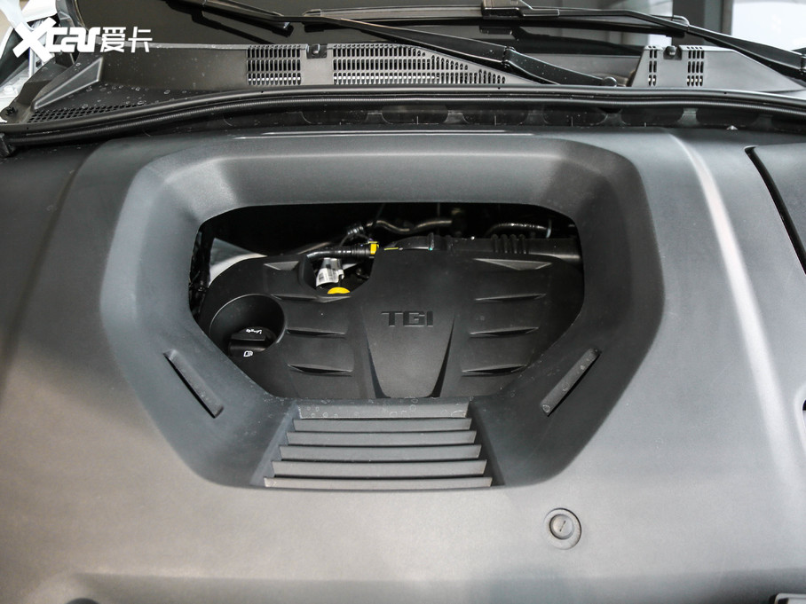 2020sRX5 PLUS 300TGI ԄAlis