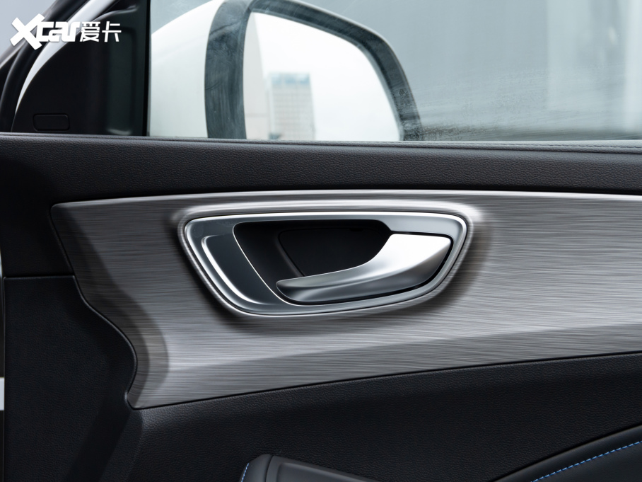 2020sRX5 PLUS 300TGI Ԅ(dng)AliRqx