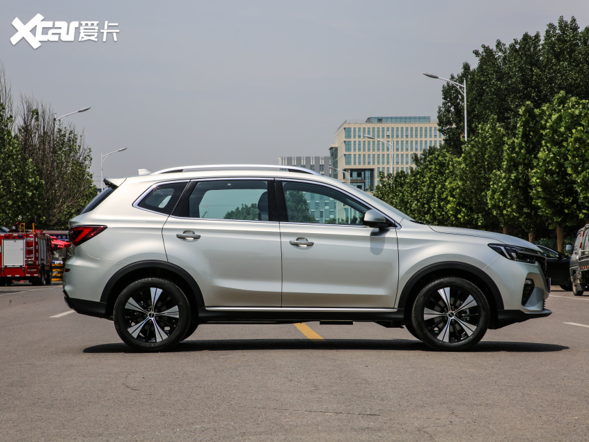 荣威rx5plus新增车型上市售1278万元