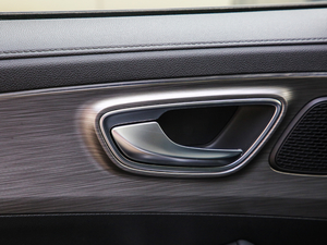 2020PLUS 300TGI ԄAlis g