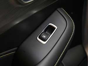 2020PLUS 300TGI ԄAlis g