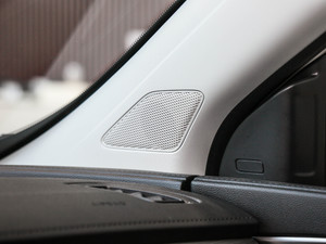 2020PLUS 300TGI ԄAlis п؅^