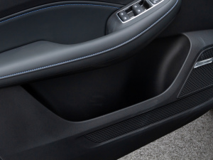 2020PLUS 300TGI ԄAliRqx ǰTg