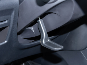 2020PLUS 300TGI ԄAliRqx п؅^(q)