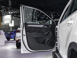 2019eRX5 50T 4GԽ {λ܇T