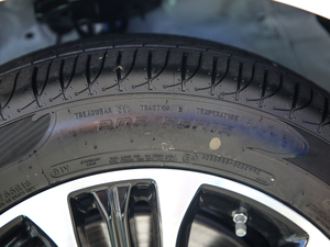 2019PLUS 50T 4G(lin)sҫA ݆̥ߴ