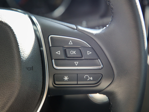 2019PLUS 50T 4GsҫA п؅^