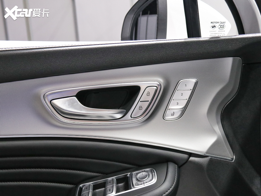 2020sRX5 eMAX 500PHEV œ