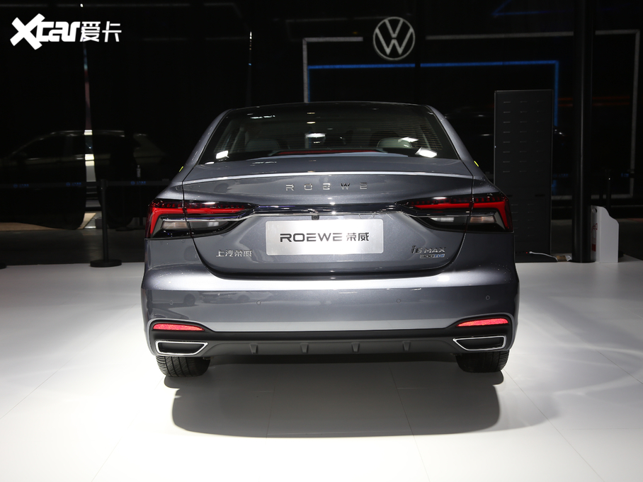 2020si6 MAX 300TGI ԄˬĻ{Supreme