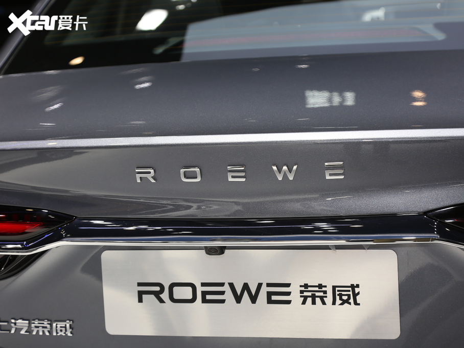 2020si6 MAX 300TGI ԄˬĻ{Supreme