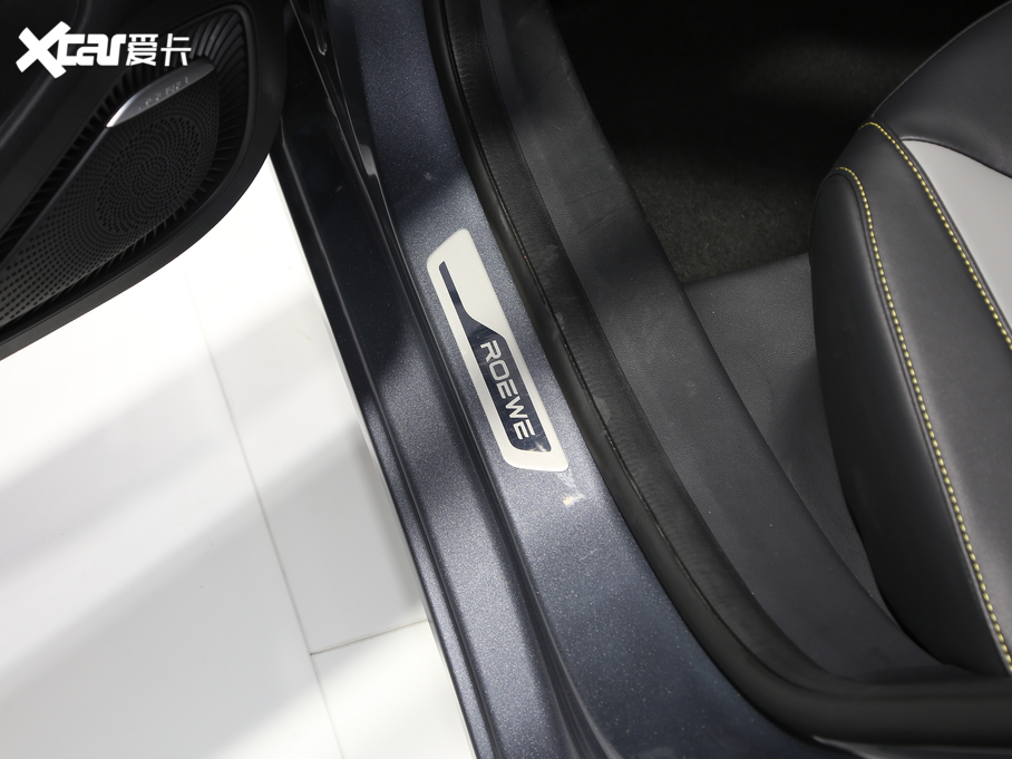 2020si6 MAX 300TGI ԄˬĻ{Supreme