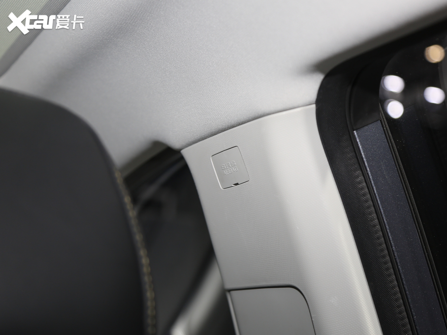 2020si6 MAX 300TGI ԄˬĻ{Supreme