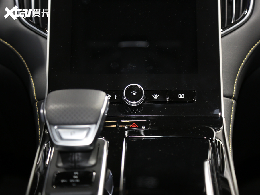 2020si6 MAX 300TGI ԄˬĻ{Supreme