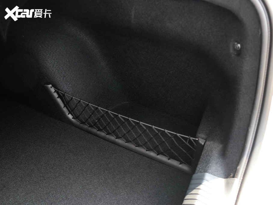 2020si6 MAX 300TGI ԄˬĻ{Supreme