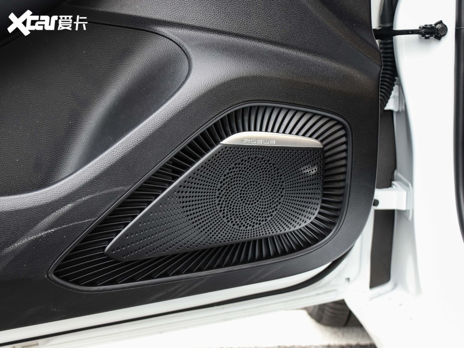 2020si6 MAX 300TGI Ԅ(dng)ˬĻ{Supreme