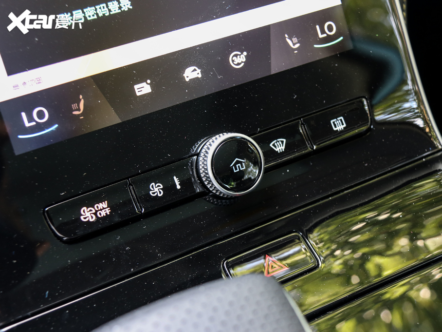 2020si6 MAX 300TGI ԄˬĻ{Supreme