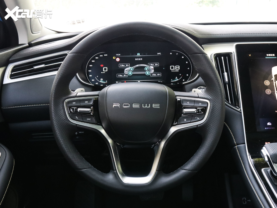 2020si6 MAX 300TGI ԄˬĻ{Supreme