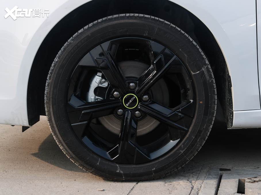 2020si6 MAX 300TGI Ԅ(dng)ˬ{